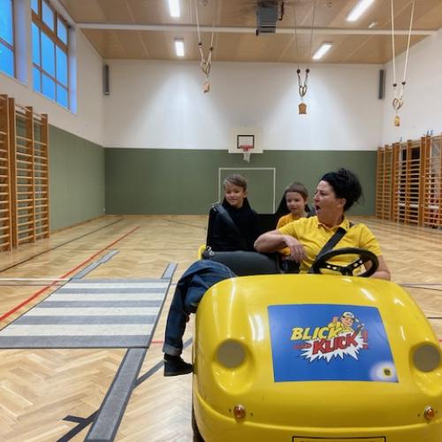 Blick und Klick im Turnsaal