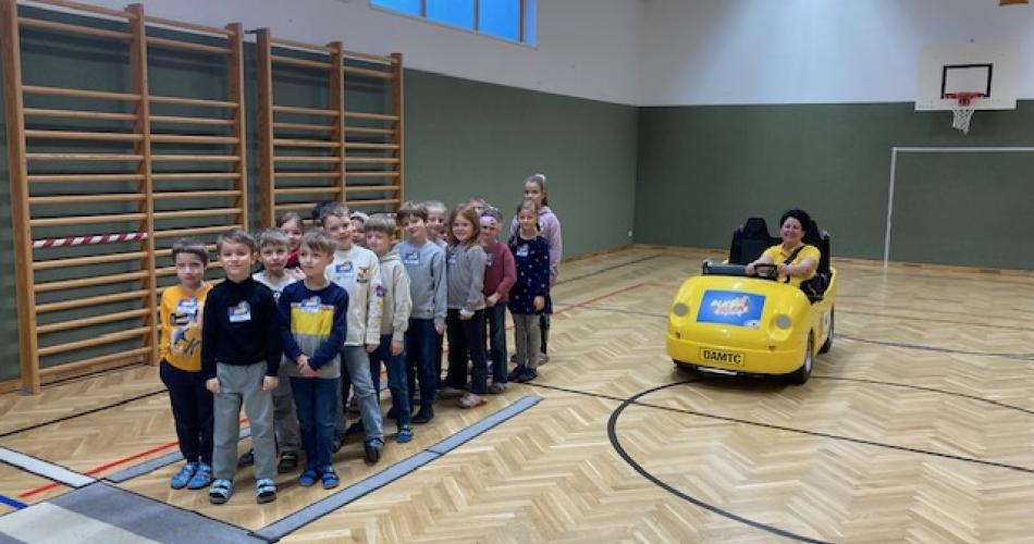 Blick und Klick im Turnsaal